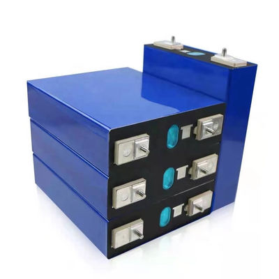 Guter Preis UN38.3 bestätigte prismatische Zellen der Lithium-Sammlerzellen-3.2V 202Ah Lifepo4 Online