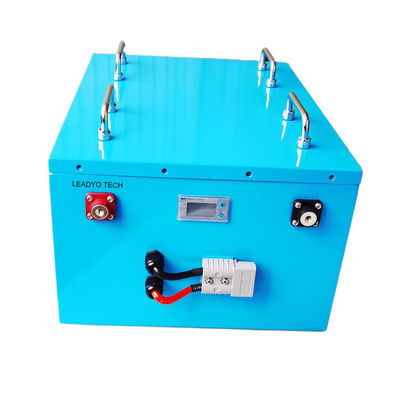 LCD zeigen Golfmobil-Batterie-Lithium Ion Golf Cart Batteries 48V 100Ah LiFePO4 an